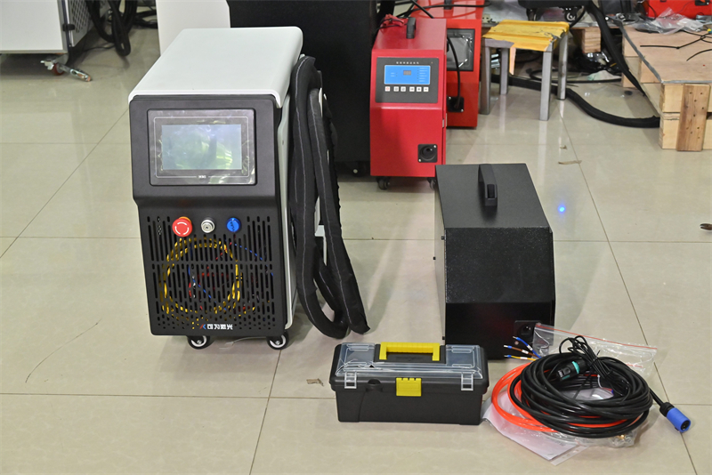 Industrial Use Of Laser - Saldatrice laser industriale portatile mini a